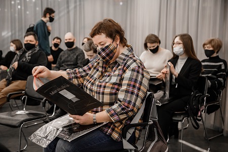 Культурные институции России и Европы получили арт-брошюры о творчестве уральских художников